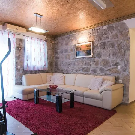 Apartman Ma & La Apartament *