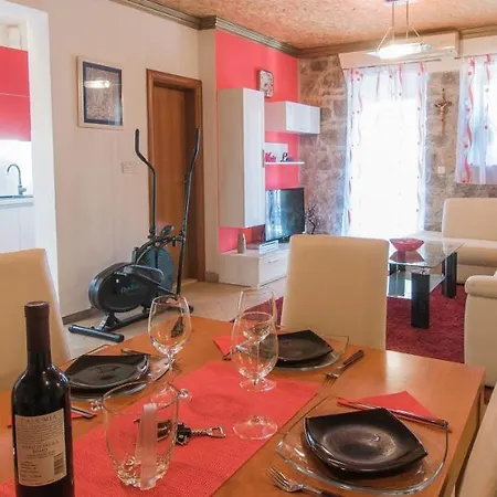 Apartman Ma & La Apartament