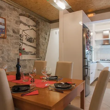 Apartament Apartman Ma & La
