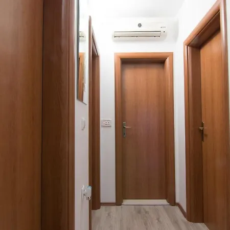 Apartman Ma & La Apartament Kaštela