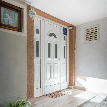Apartman Ma & La Kaštela