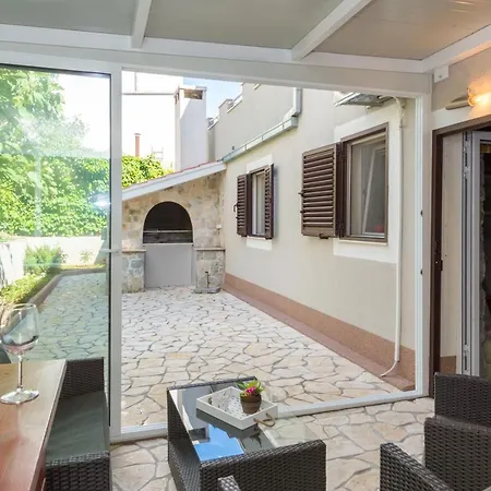Apartman Ma & La